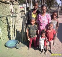 JACOB Geschwister (4 Jungs) und Oma